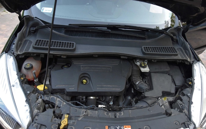 Ford Kuga cena 89500 przebieg: 99500, rok produkcji 2019 z Wrocław małe 497